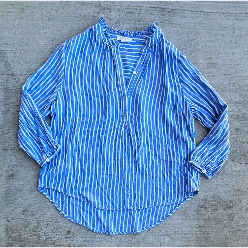 beachlunchlounge Blouse Womens XS Blue White Stripe Split V Neck Beach Coastal